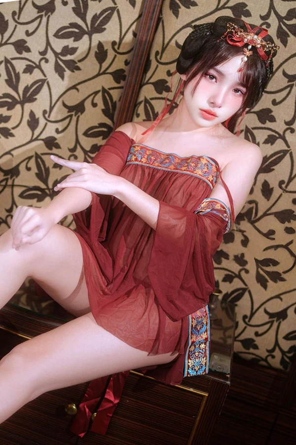 粉嫩福利姬慕慕Momo 月圆之夜无圣光唯美图集2